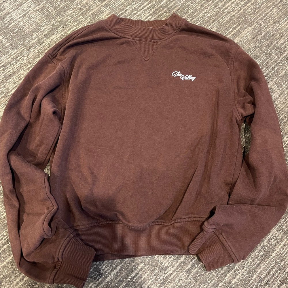 H&M Women's Brown Sweatshirt with White Script “The Valley”
